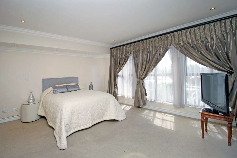 4 Bedroom Property for Sale in Houghton Estate Gauteng