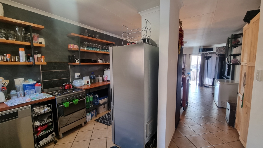 2 Bedroom Property for Sale in Raslouw Gauteng