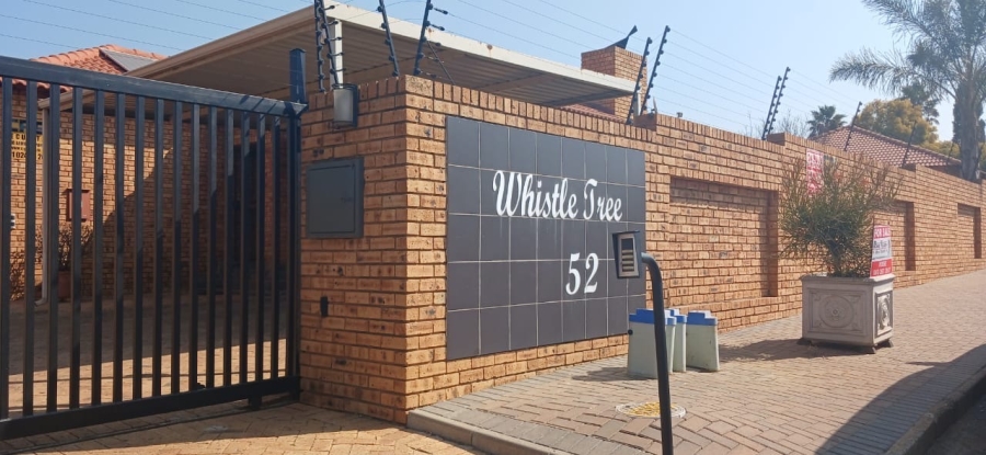 3 Bedroom Property for Sale in New Redruth Gauteng