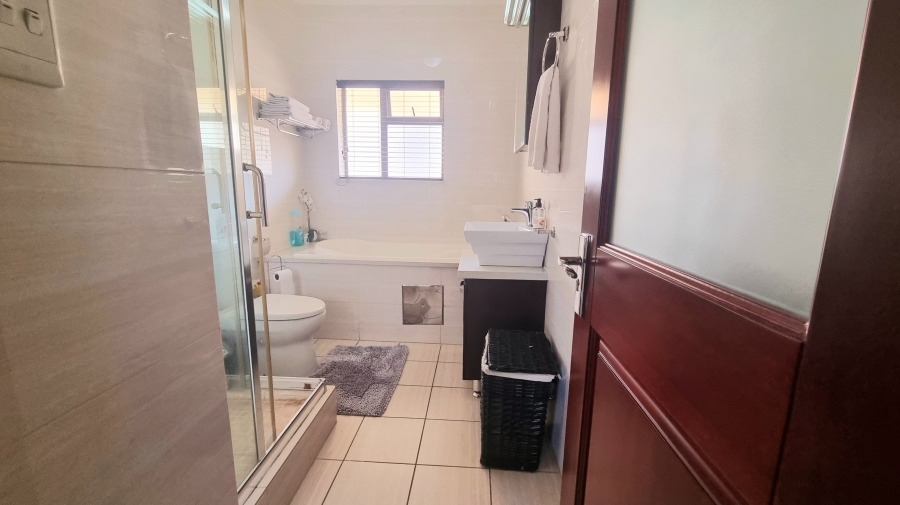 2 Bedroom Property for Sale in Summerset Gauteng