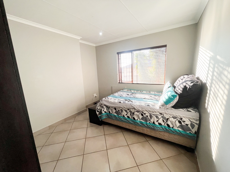 3 Bedroom Property for Sale in Thatchfield Hills Gauteng