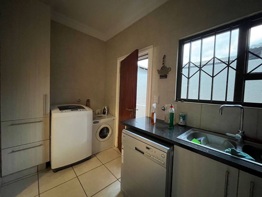 3 Bedroom Property for Sale in The Meadows Gauteng