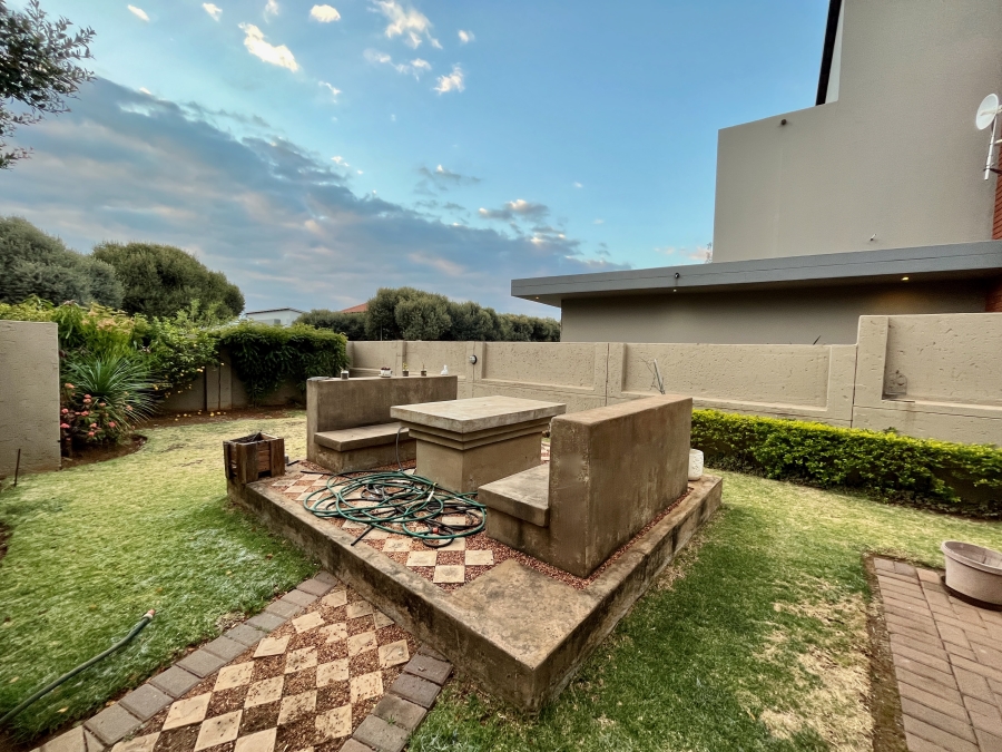 3 Bedroom Property for Sale in The Meadows Gauteng