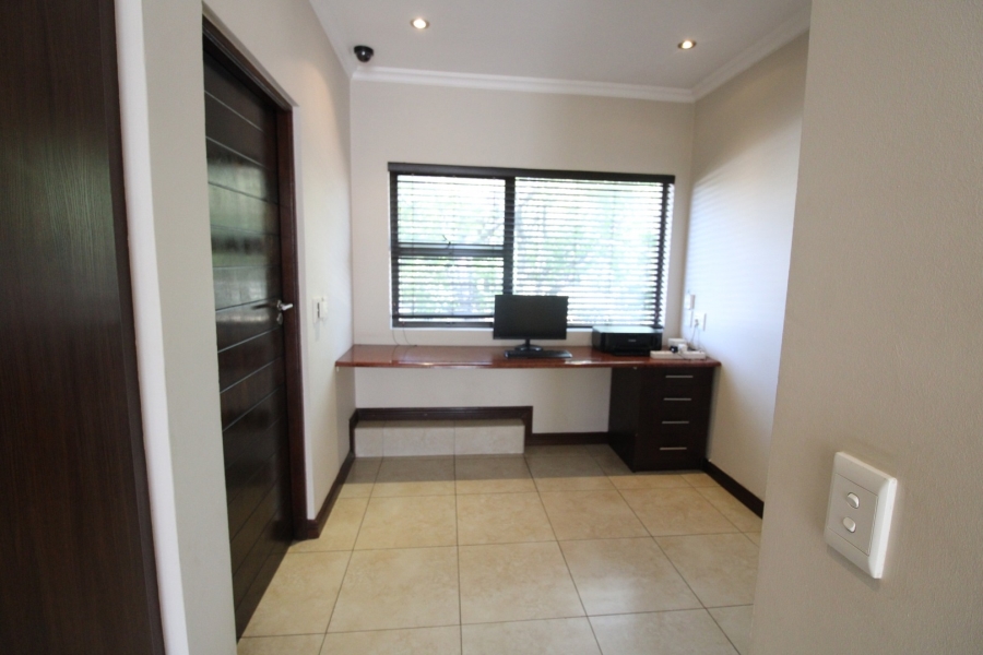 3 Bedroom Property for Sale in Rivonia Gauteng