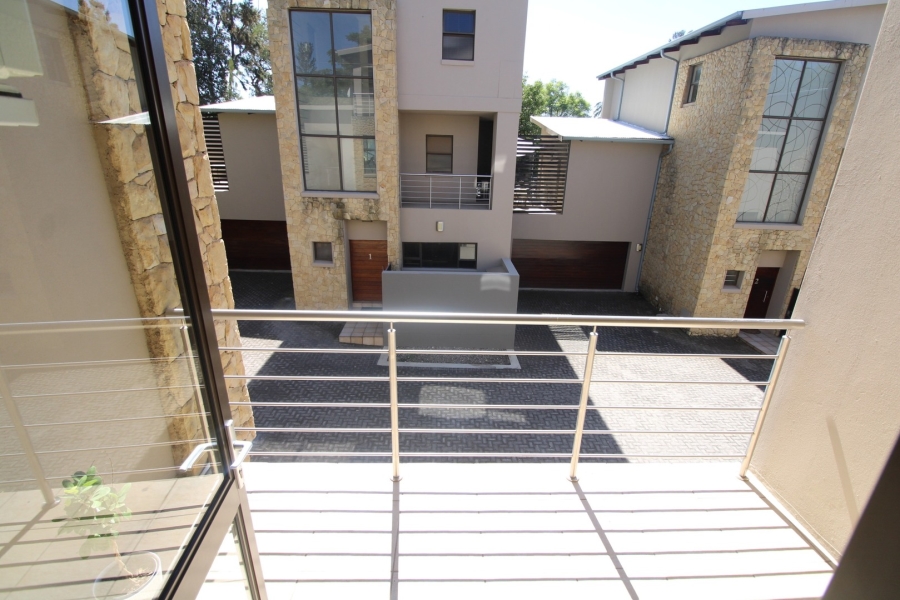 3 Bedroom Property for Sale in Rivonia Gauteng