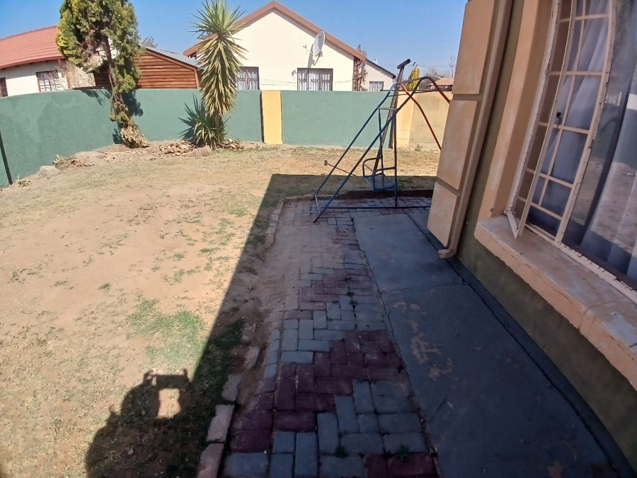 3 Bedroom Property for Sale in Nkwe Estate Gauteng