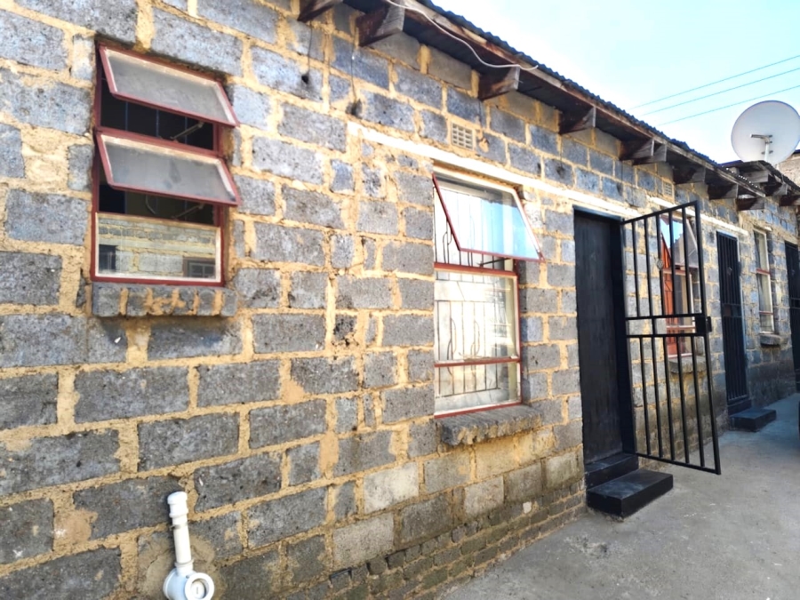 9 Bedroom Property for Sale in Ivory Park Gauteng