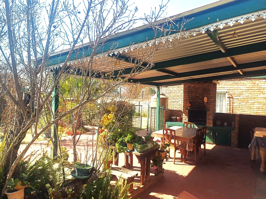 4 Bedroom Property for Sale in Lyttelton Manor Gauteng