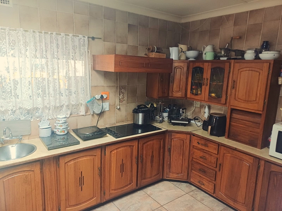 4 Bedroom Property for Sale in Lyttelton Manor Gauteng