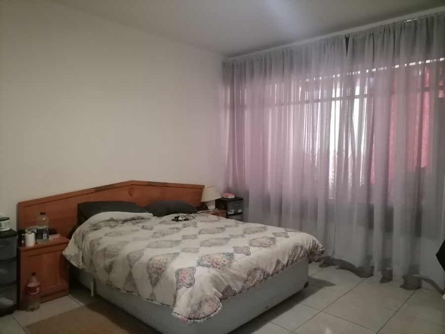 2 Bedroom Property for Sale in Benoni Central Gauteng