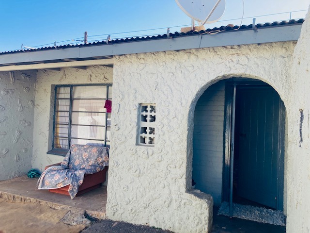 3 Bedroom Property for Sale in Dersley Gauteng