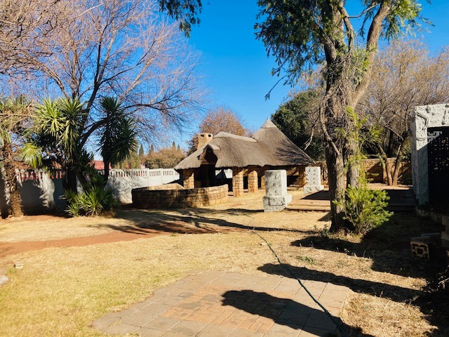 3 Bedroom Property for Sale in Dersley Gauteng