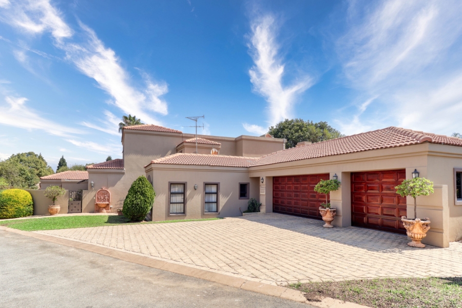 5 Bedroom Property for Sale in Dainfern Ridge Gauteng