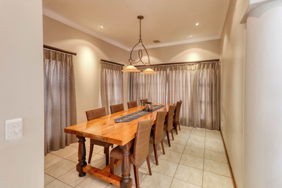 5 Bedroom Property for Sale in Dainfern Ridge Gauteng