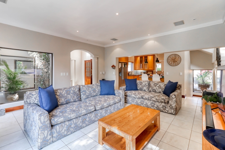 5 Bedroom Property for Sale in Dainfern Ridge Gauteng