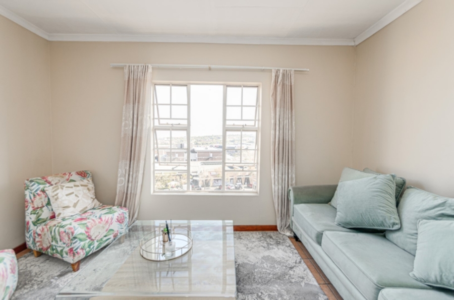 1 Bedroom Property for Sale in Grand Central Gauteng