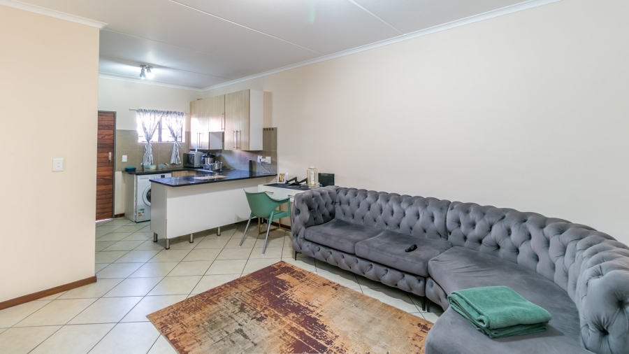 2 Bedroom Property for Sale in Noordwyk Gauteng