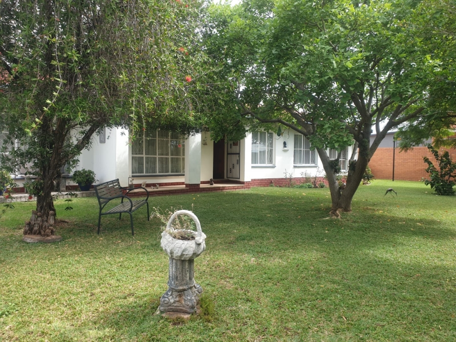 3 Bedroom Property for Sale in Sinoville Gauteng