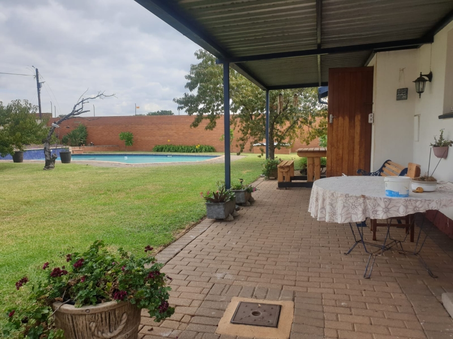 3 Bedroom Property for Sale in Sinoville Gauteng