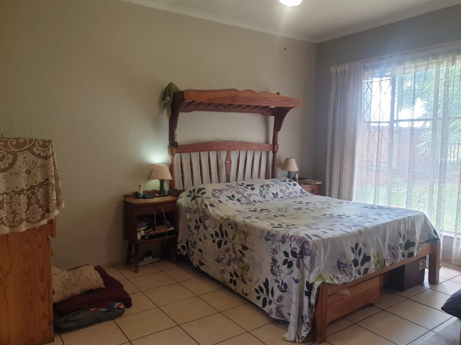 3 Bedroom Property for Sale in Sinoville Gauteng