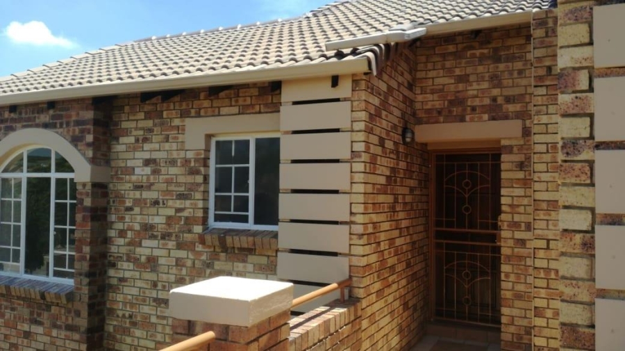 2 Bedroom Property for Sale in Mooikloof Ridge Gauteng