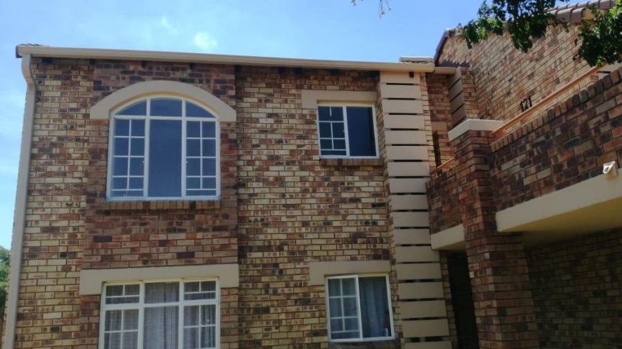 2 Bedroom Property for Sale in Mooikloof Ridge Gauteng