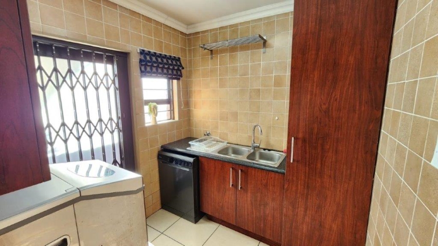 3 Bedroom Property for Sale in New Redruth Gauteng