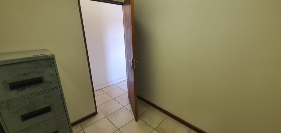 To Let commercial Property for Rent in Eldoraigne Gauteng