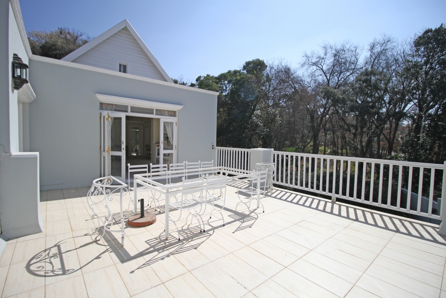 5 Bedroom Property for Sale in Atholl Gauteng