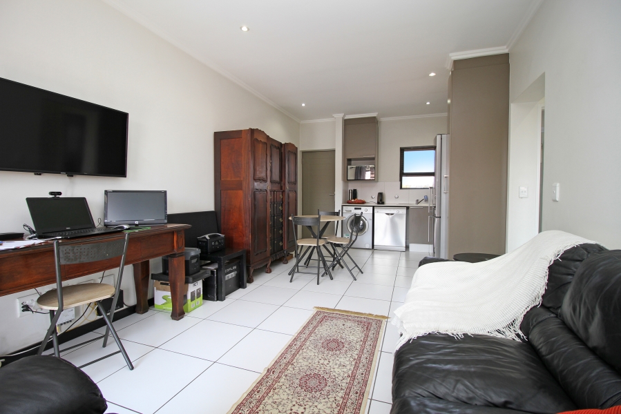 1 Bedroom Property for Sale in Barbeque Downs Gauteng