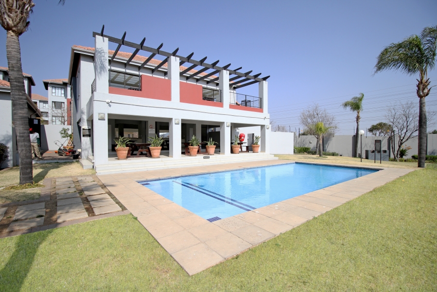 1 Bedroom Property for Sale in Barbeque Downs Gauteng