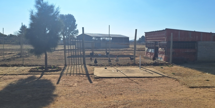 4 Bedroom Property for Sale in Vongeusopark Gauteng