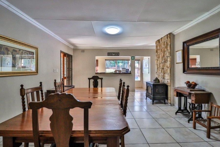 9 Bedroom Property for Sale in Impala Park Gauteng