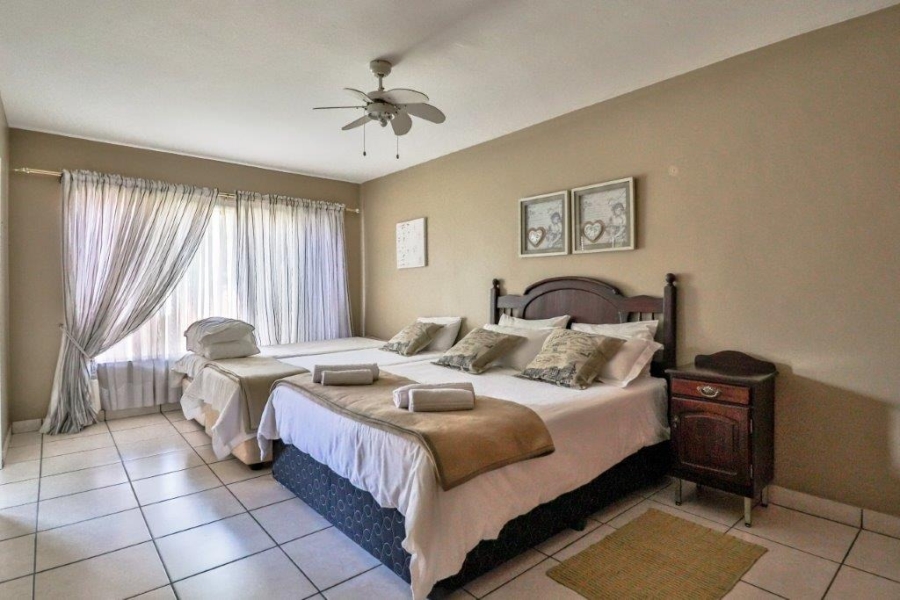 9 Bedroom Property for Sale in Impala Park Gauteng