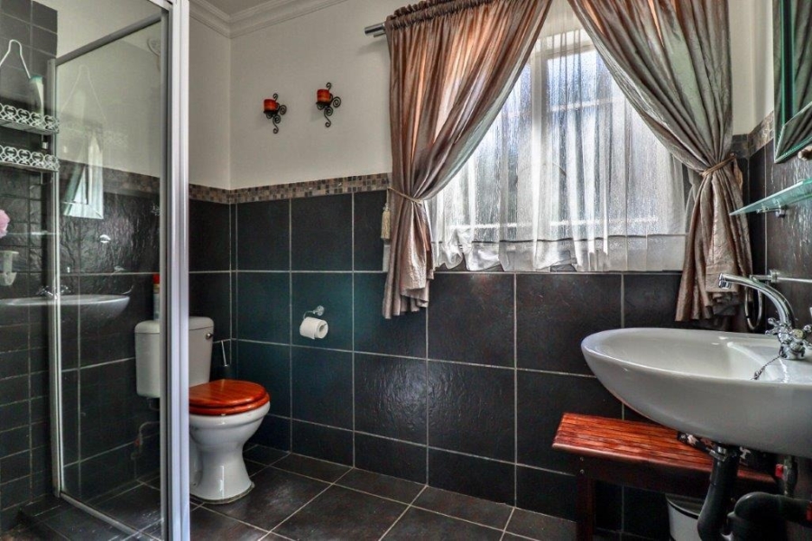 9 Bedroom Property for Sale in Impala Park Gauteng