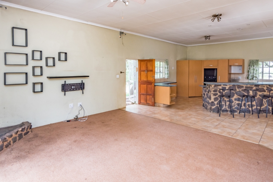 To Let 2 Bedroom Property for Rent in Lanseria Gauteng