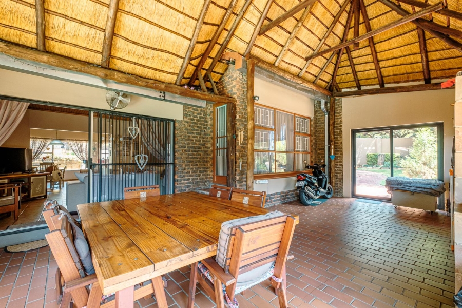 4 Bedroom Property for Sale in Eldoraigne Gauteng