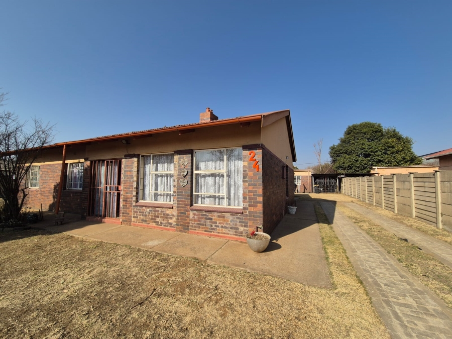 3 Bedroom Property for Sale in Duncanville Gauteng