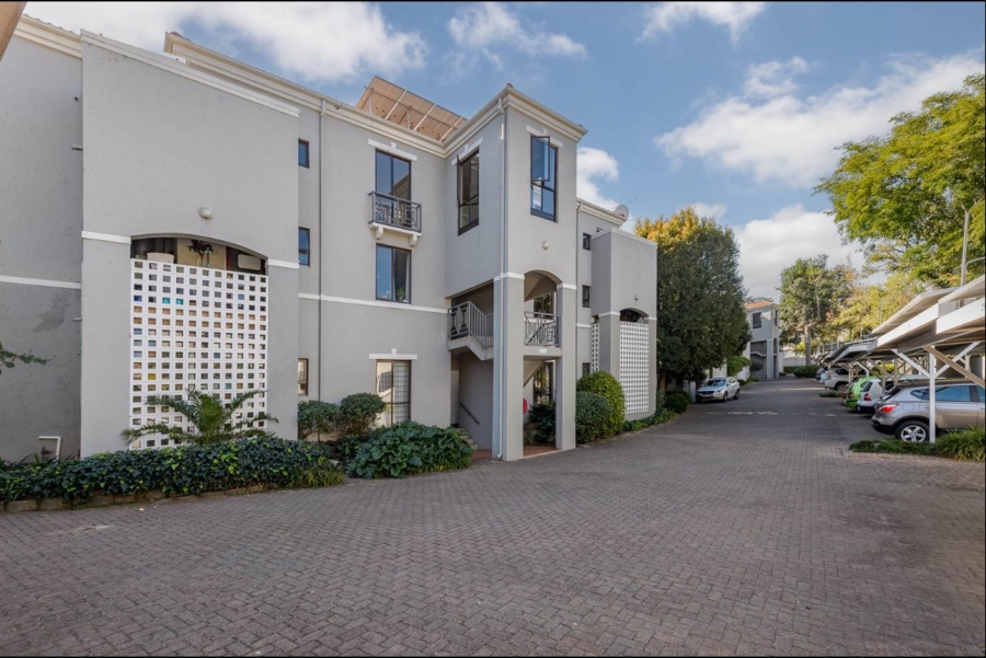 To Let 1 Bedroom Property for Rent in Dunkeld West Gauteng