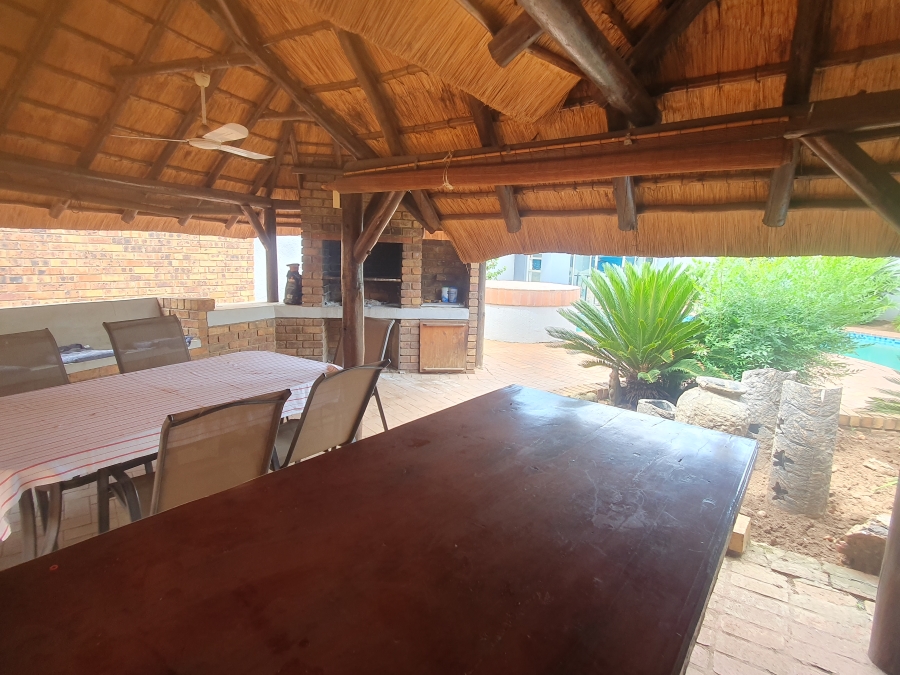 3 Bedroom Property for Sale in Rowhill Gauteng