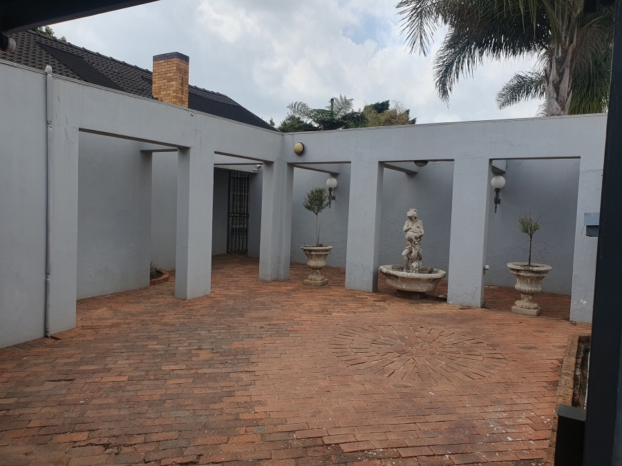 3 Bedroom Property for Sale in Rowhill Gauteng