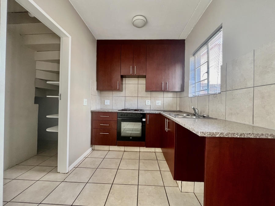 3 Bedroom Property for Sale in Oukraal Estate Gauteng