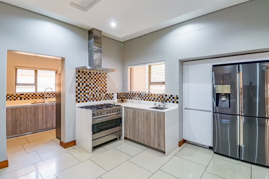 5 Bedroom Property for Sale in Sable Hills Gauteng