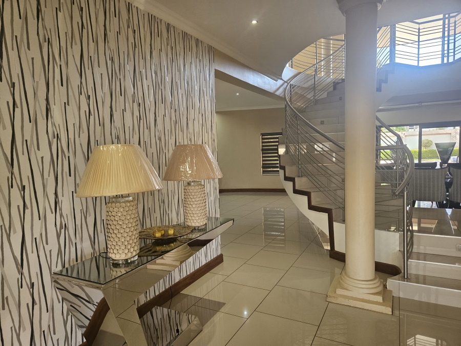 5 Bedroom Property for Sale in Sable Hills Gauteng