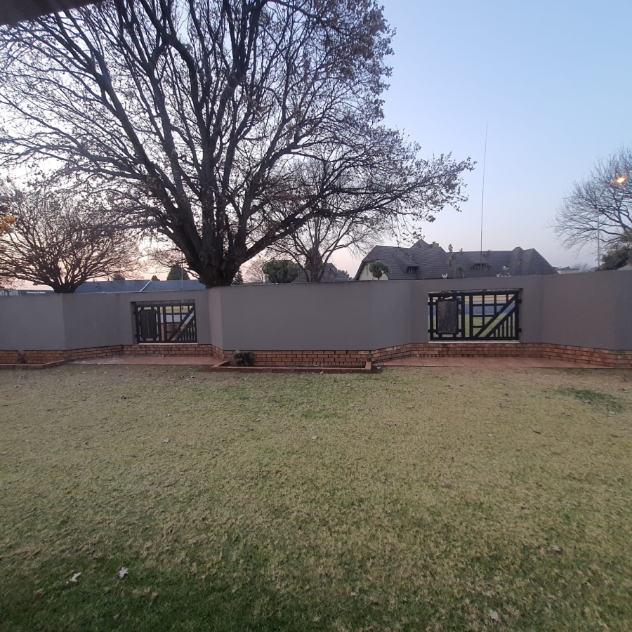 4 Bedroom Property for Sale in Dalpark Gauteng