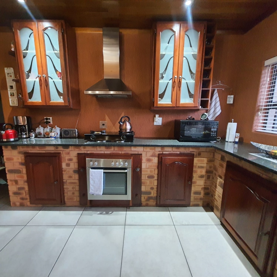 4 Bedroom Property for Sale in Dalpark Gauteng