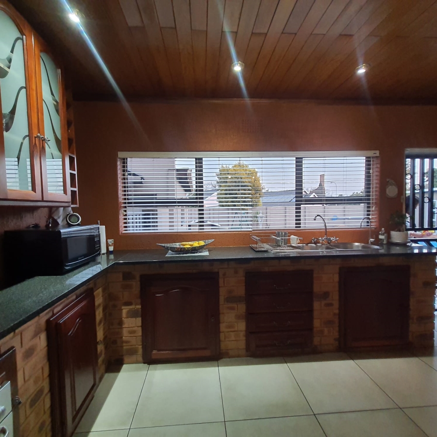 4 Bedroom Property for Sale in Dalpark Gauteng