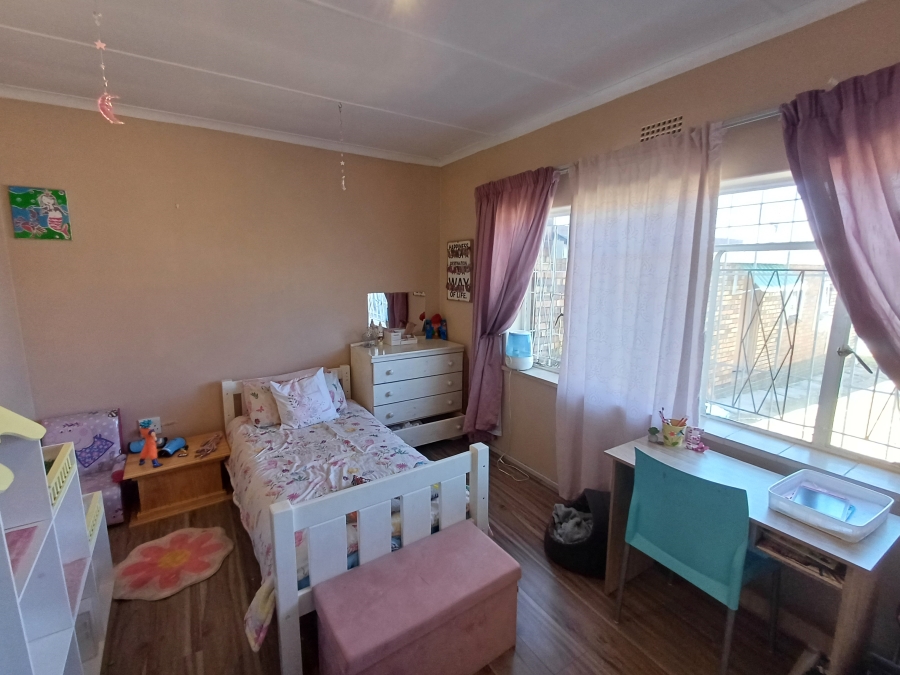 3 Bedroom Property for Sale in Reefhaven Gauteng