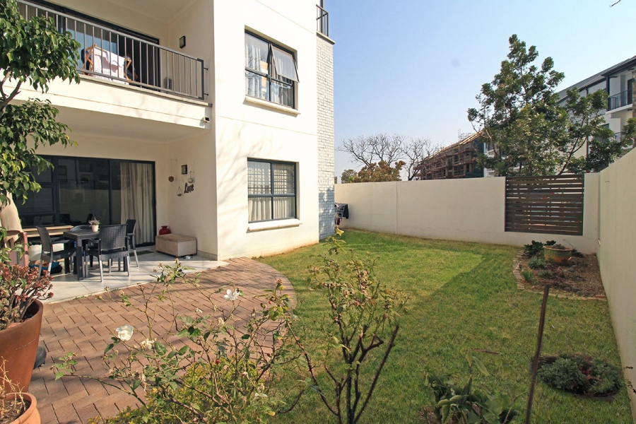 3 Bedroom Property for Sale in Crowthorne AH Gauteng