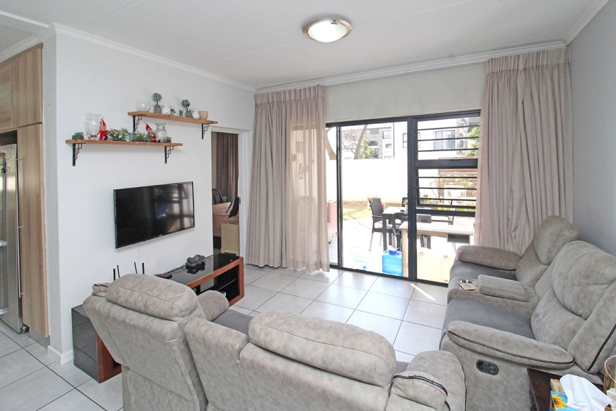 3 Bedroom Property for Sale in Crowthorne AH Gauteng